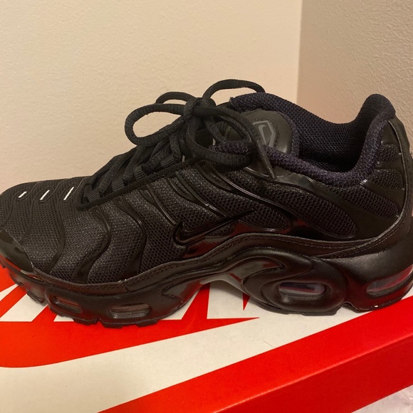 vapormax poshmark